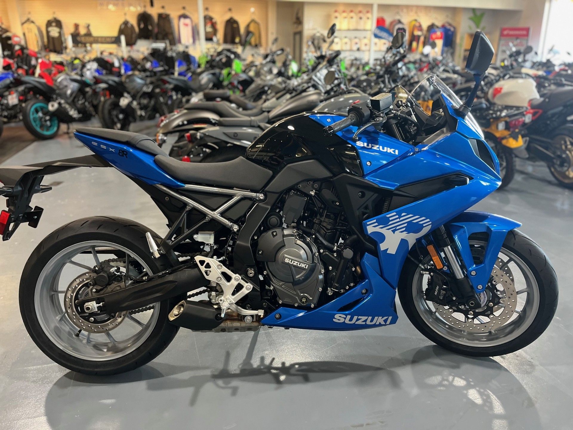 2024 Suzuki GSX-8R