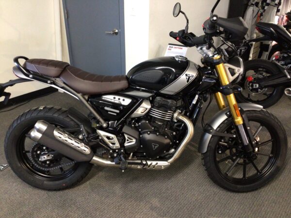 2025 Triumph Scrambler 400 X