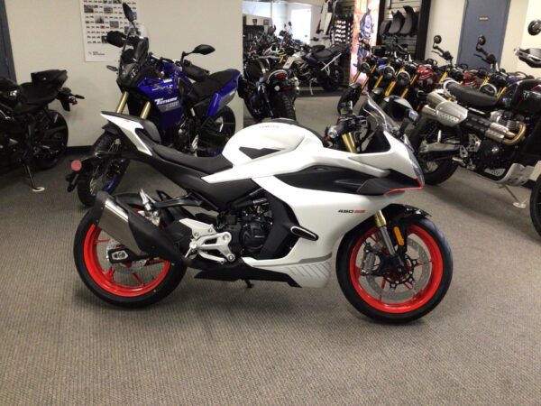 2025 CFMOTO 450SS